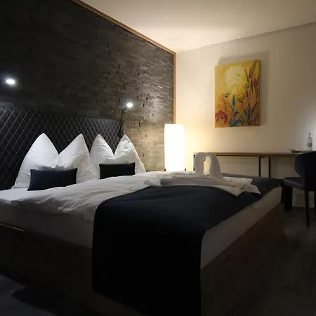 Boutique Am Plauer See - Galerie&art 3* Lenz
