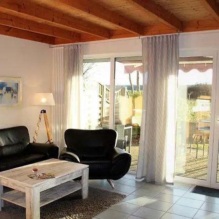 Boutique Am Plauer See - Galerie&art Hotel 3*